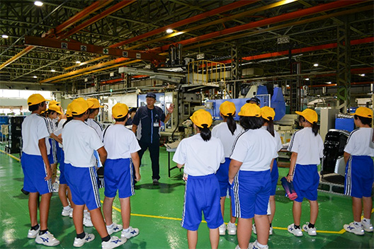 中学生ものづくり教育事業への協力